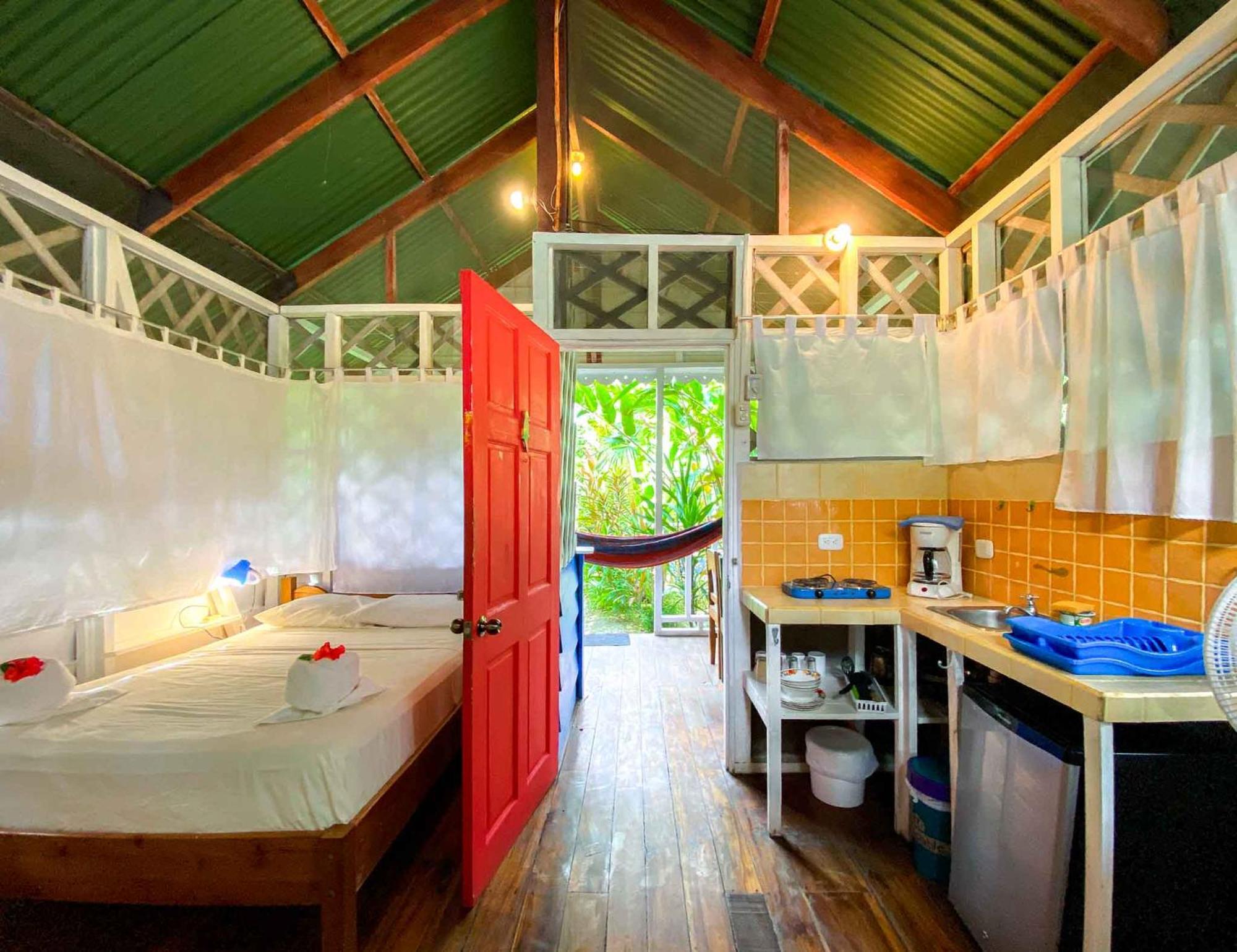 Hotel Casitas Mar Y Luz Puerto Viejo de Talamanca Room photo